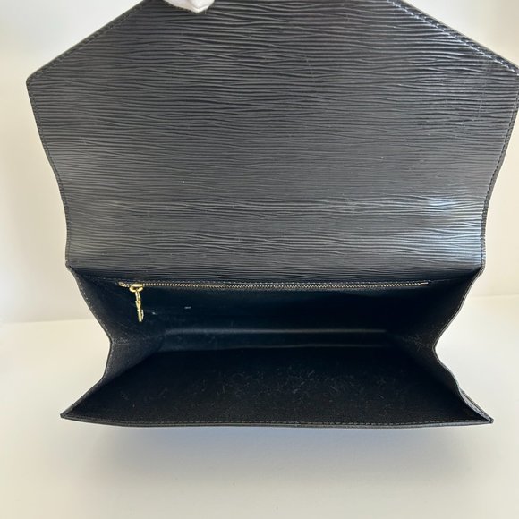 LV Epi Monceau Briefcase - Picture 9 of 10